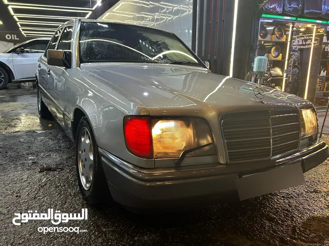 مرسيدس بطه E200 W124 موديل 1985 محوله 1995 للبيع