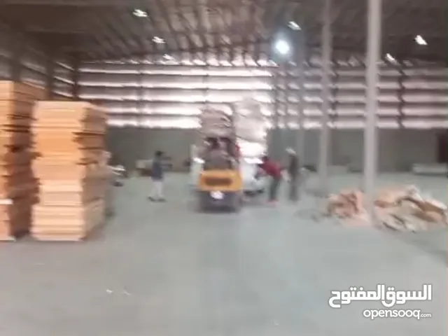 للإيجار مخزن 2500 متر مغلق معزول ارتفاع 8 متر أمغره سكراب For rent warehouse 2500 meters closed in
