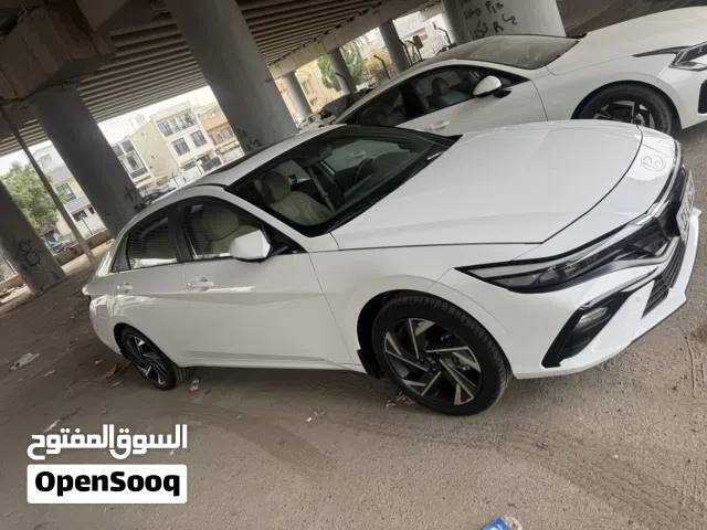2024 هيونداي النترا Standard