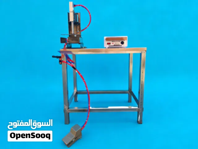 اله تعبئة و تغليف المناديل الورقية الحجم الصغير .