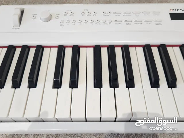 بيانو مستعمل Artesia PE-88 Portable Piano
