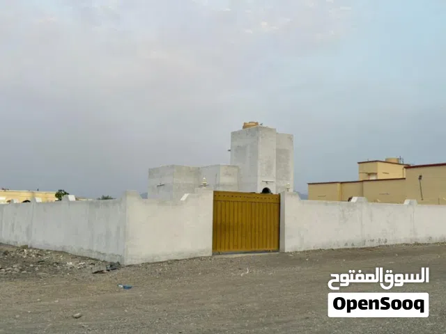 منزل للبيع في العوينه