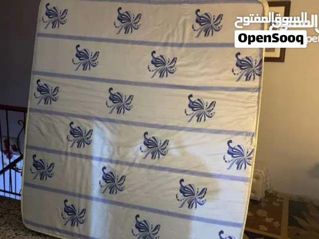 دوشك اسفنج نظيف