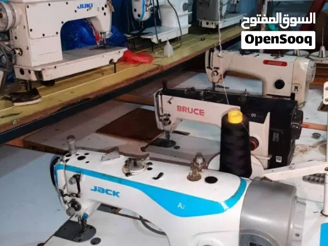 متوفر لدينا مكاين خياطه للبيع مستخدم نظيف