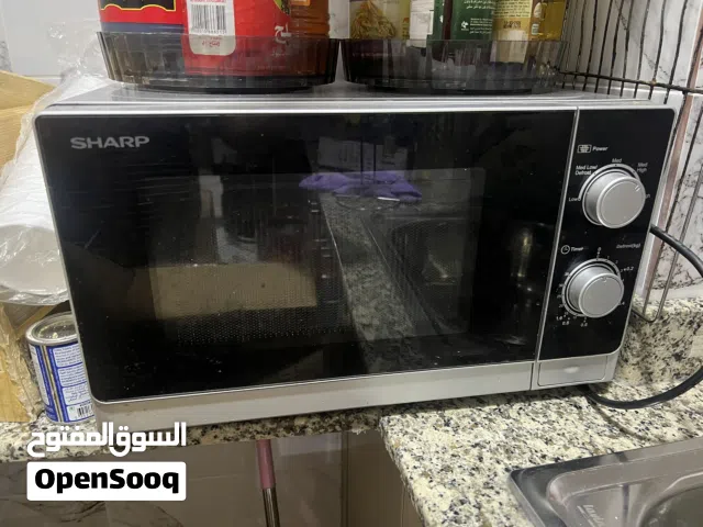 20L Shrap Microwave in good working condition