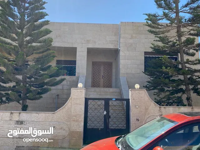 370 m2 More than 6 bedrooms Townhouse for Sale in Irbid Aydoun