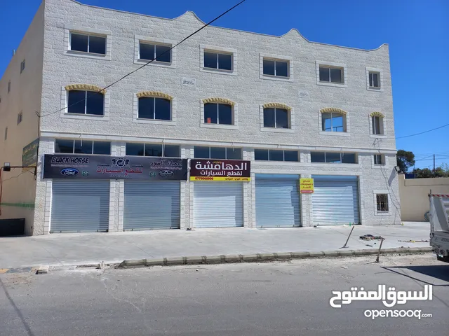 مجمع تجاري لتأجير محلات ومخازن بمساحة 50-250 م2، عدنان مسامح