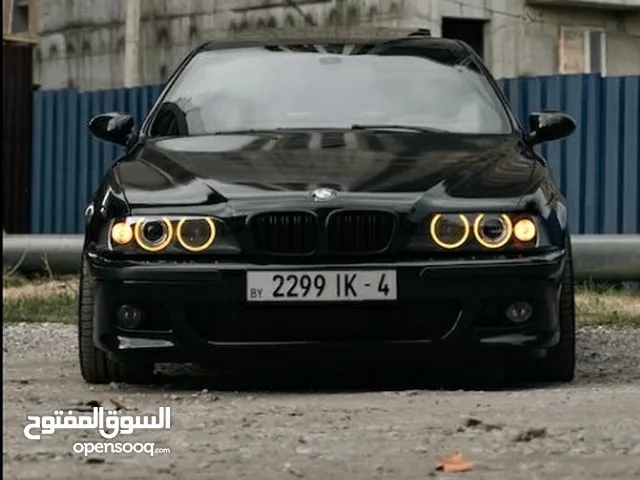سكاتلة BMW E39  فئة خامسة