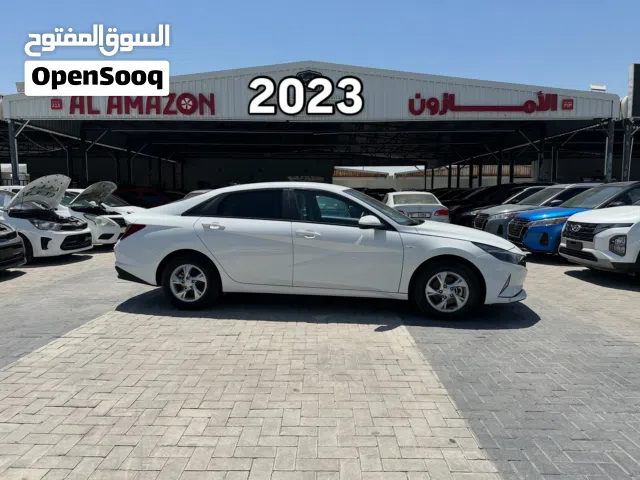 2023 Hyundai Elantra GL