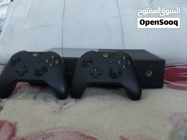 not very used rarely used xbox one with two controllers