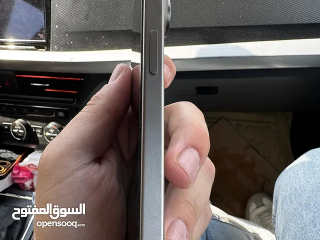 iPhone 15 pro 128 gb