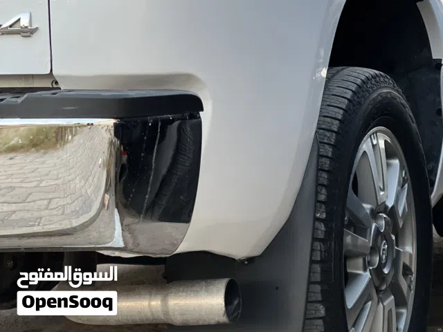 Used Toyota Tundra in Benghazi
