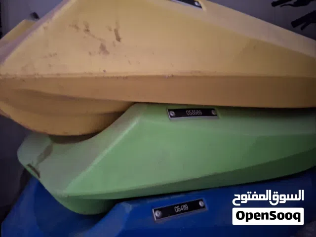 كياكات للبيع