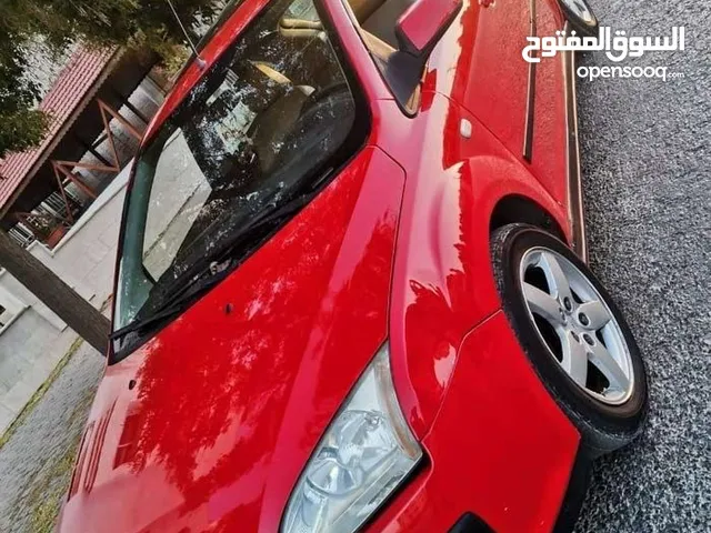 فورد فوكس بنزين 2007 للبيع