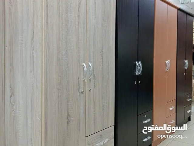 2 door cupboard
