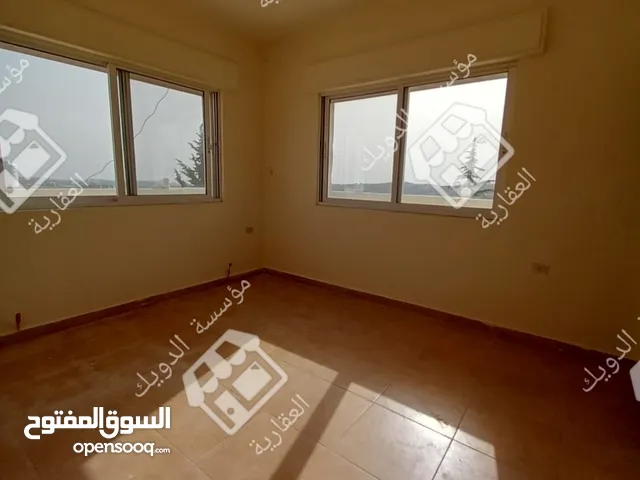 221 m2 3 Bedrooms Apartments for Rent in Amman Al Kursi