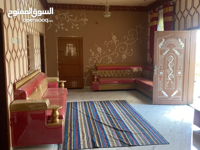 800 m2 2 Bedrooms Townhouse for Rent in Al Sharqiya Ja'alan Bani Bu Ali