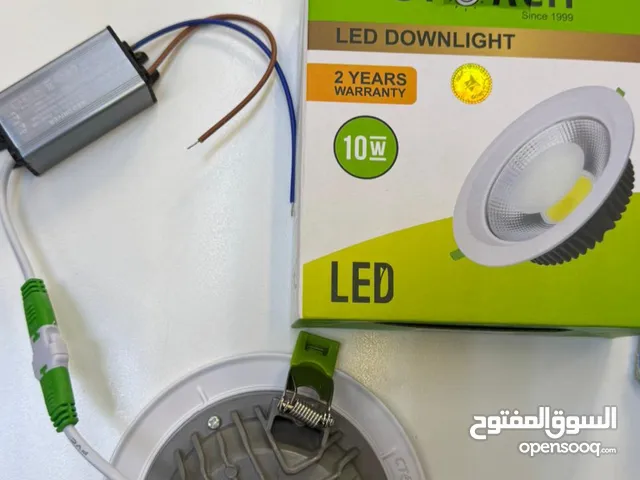 مندوب مبيعات إضاءة