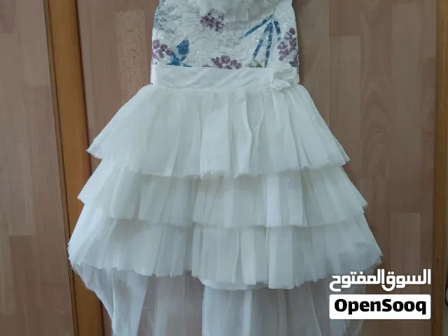 فستان بناتي