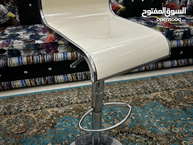 كرسي للبيع!!