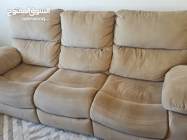 طقم كنب ريكلاينر للبيع