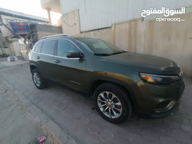 Used Jeep Cherokee in Basra