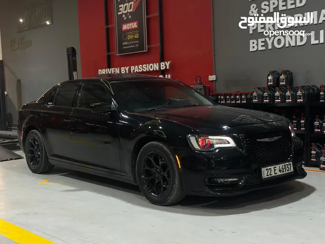 Used Chrysler 300 in Najaf