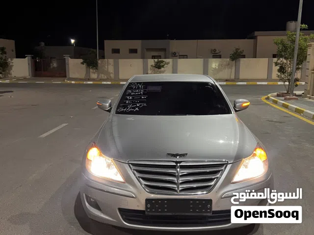 2010 جينيسيس اخرى