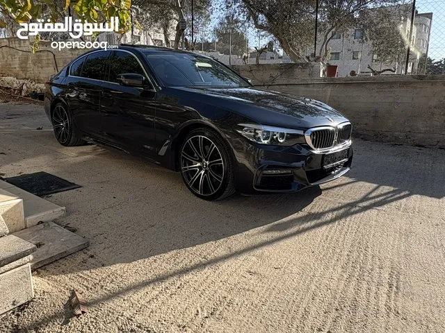 BMW 530e  E drive  Individual