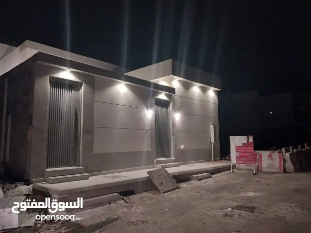 180 m2 5 Bedrooms Townhouse for Rent in Al Madinah Wadi Al Battan
