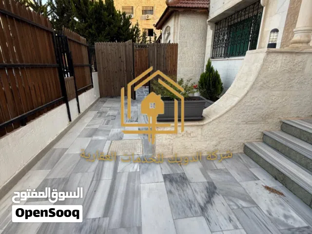 شقة سوبر ديلوكس / 4نوم / ارضية / ترسات / موقع مميز / ضاحية النخيل