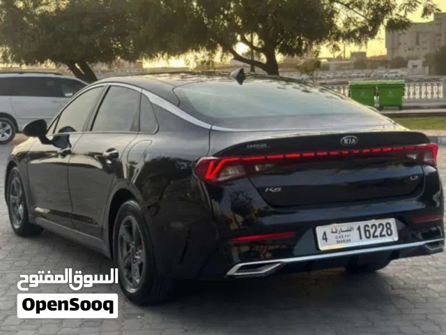 Used Kia K5 in Sharjah