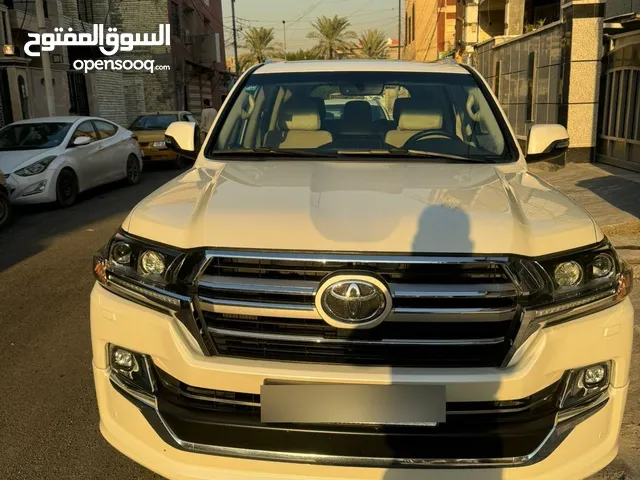 Used Toyota Land Cruiser in Baghdad