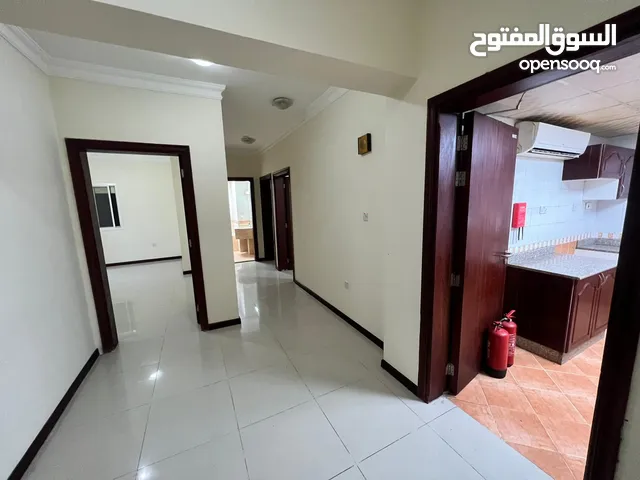 100 m2 2 Bedrooms Apartments for Rent in Al Wakrah Other