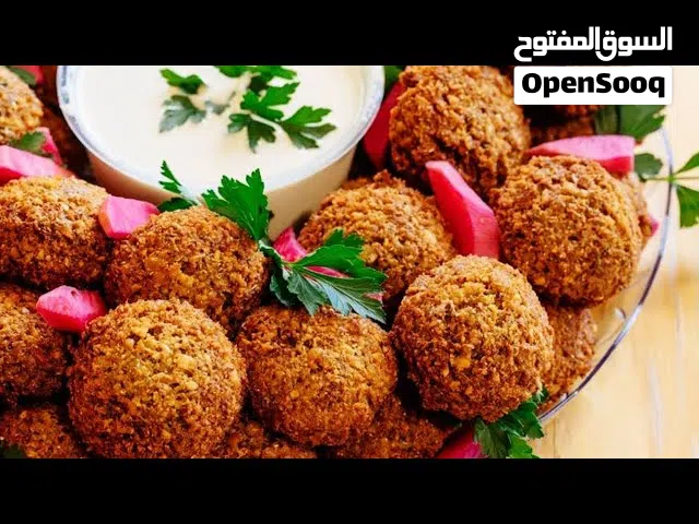 عدة مطعم حمص وفلافل للبيع