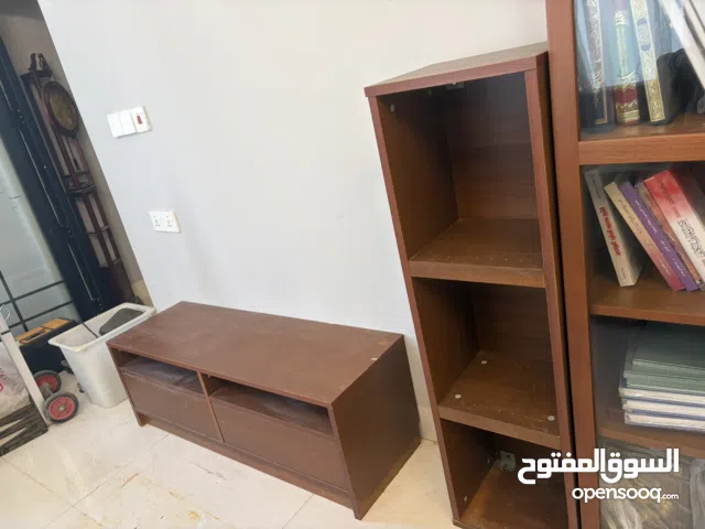 ميز تلفزيون