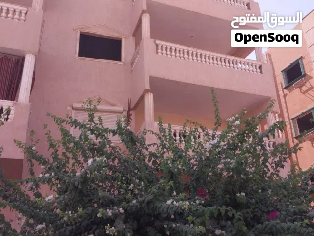 شقة ممتازة في مدينة الشروق _ مصر