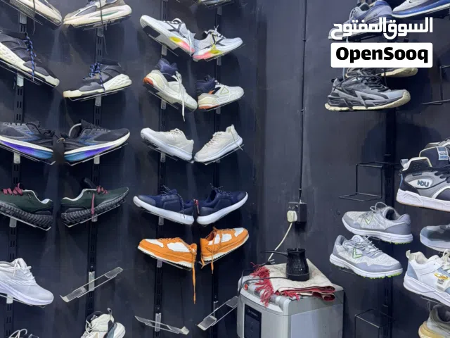 غراض محل للبيع