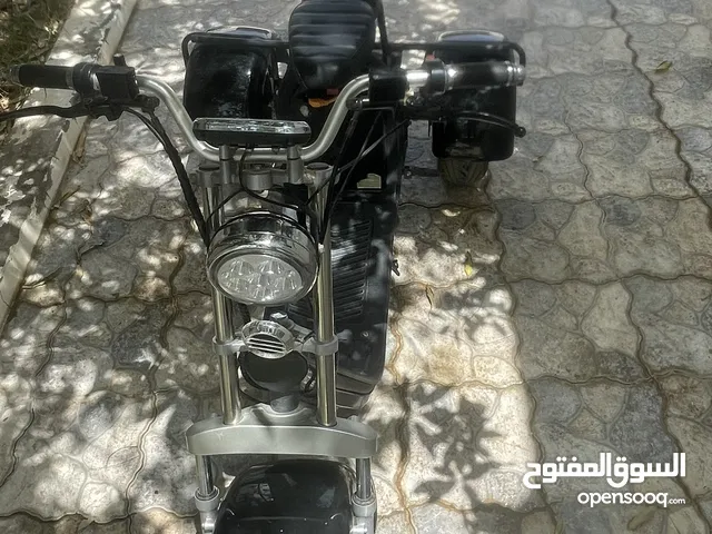 سكوتر ثلاث تواير