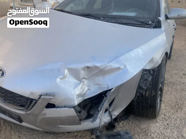 2011 كيا كادينزا Limited