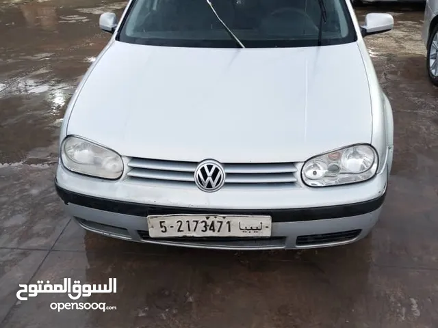 Volkswagen Golf 2004 in Tripoli