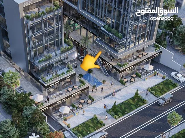 صيدليه ع التسعين الشمالي بجوار القطاع. الثاني بجوار شركات البنوك والتامين والمولات العالميه