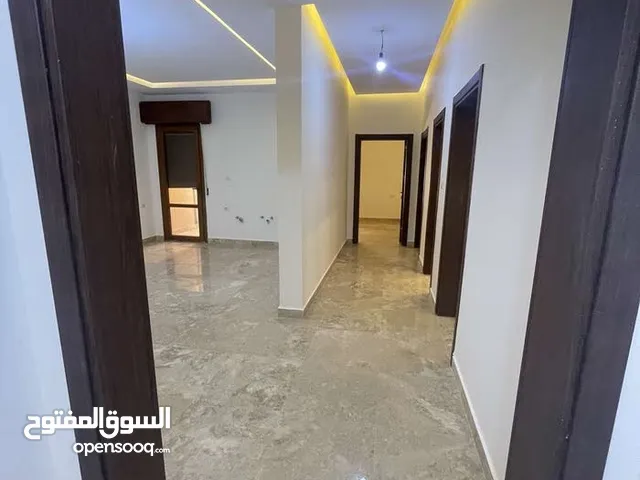 170m2 4 Bedrooms Apartments for Sale in Tripoli Zawiyat Al Dahmani