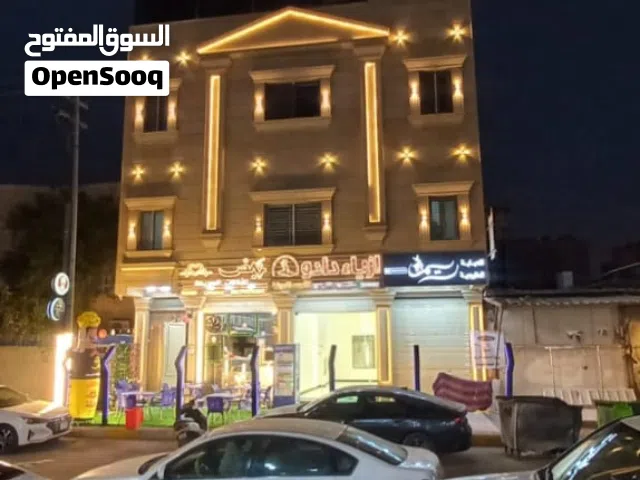 بنايه تجارية للبيع في الجنينة على شارع السوق
