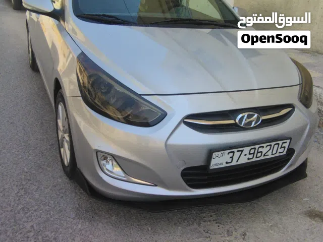 2016 هيونداي اكسنت GLS