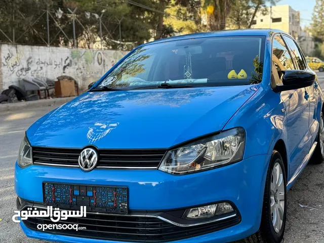 بولو polo مميزة بوضع الشركة