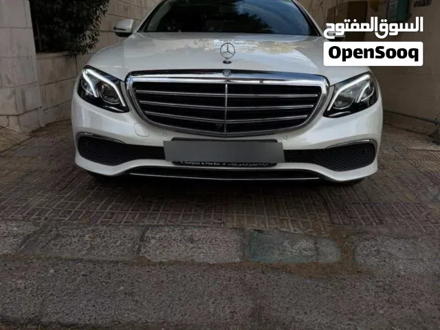 2017 مرسيدس بنز الفئة-E E 200
