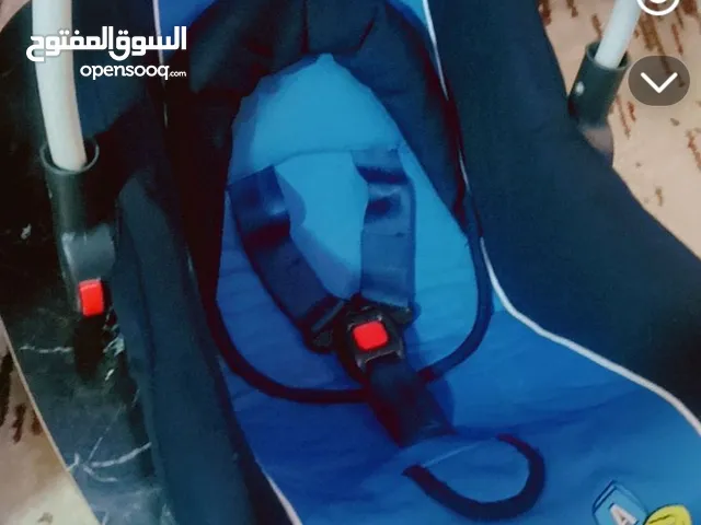 كوت أطفال كارسيد مستعمل شبه جديد غير قابل للتفاوض