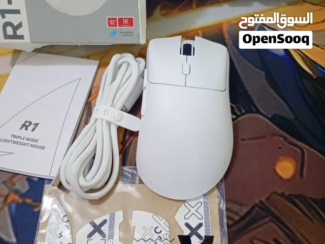 ماوس ألعاب Attack Shark R1 يدعم 3 أوضاع اتصال: • سلكي USB-C • لاسلكي 2.4 GHz • بلوتوث 5.2