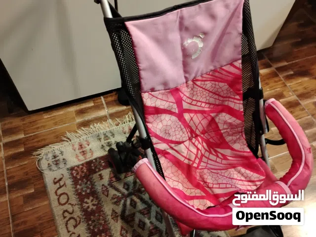 عرباية أطفال مستعملة بحالة الجديد ماركة اصلية